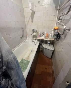 3-к квартира, вторичка, 63м2, 4/5 этаж