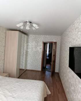 4-к квартира, вторичка, 82м2, 2/5 этаж