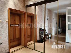 5-к квартира, вторичка, 164м2, 7/9 этаж