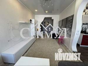 2-к квартира, вторичка, 76м2, 5/5 этаж