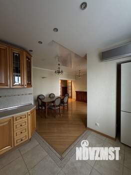 4-к квартира, вторичка, 141м2, 6/9 этаж