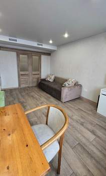 4-к квартира, вторичка, 77м2, 5/5 этаж
