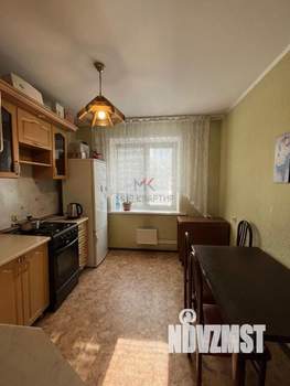 2-к квартира, вторичка, 53м2, 1/5 этаж