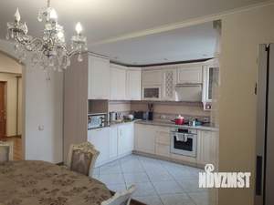 3-к квартира, вторичка, 112м2, 7/9 этаж