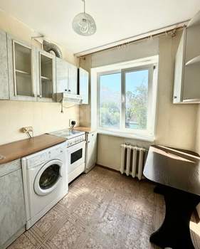 2-к квартира, вторичка, 44м2, 5/5 этаж