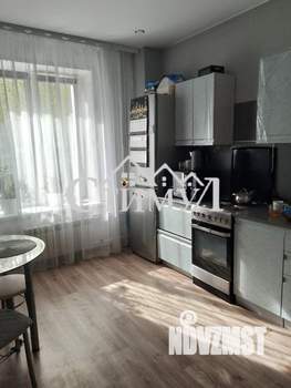 2-к квартира, вторичка, 57м2, 1/9 этаж