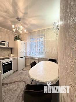 2-к квартира, вторичка, 40м2, 1/9 этаж