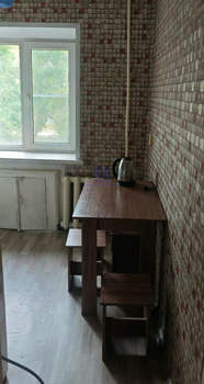 3-к квартира, вторичка, 42м2, 3/5 этаж