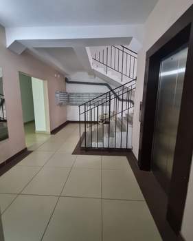 1-к квартира, вторичка, 38м2, 1/9 этаж