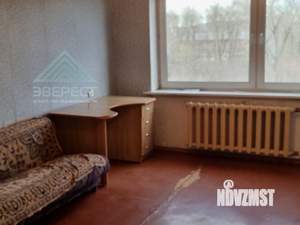 3-к квартира, вторичка, 61м2, 5/5 этаж