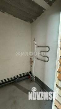 Студия квартира, вторичка, 32м2, 1/4 этаж