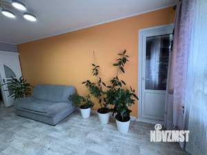 3-к квартира, вторичка, 57м2, 1/5 этаж