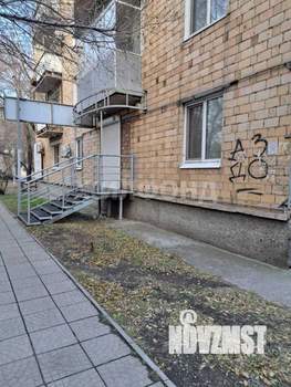 2-к квартира, вторичка, 41м2, 1/9 этаж