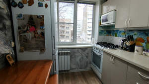 4-к квартира, вторичка, 61м2, 3/5 этаж