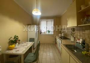 2-к квартира, вторичка, 78м2, 1/9 этаж