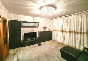 4-к квартира, вторичка, 77м2, 6/9 этаж