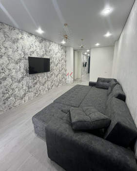 2-к квартира, вторичка, 66м2, 1/9 этаж