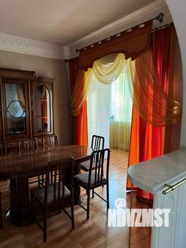 4-к квартира, вторичка, 166м2, 3/9 этаж