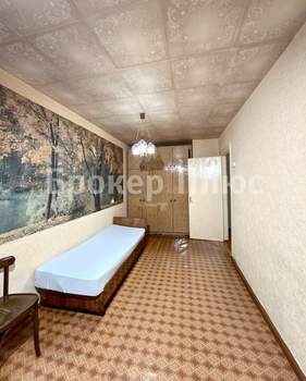 3-к квартира, вторичка, 63м2, 3/5 этаж