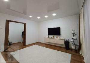 4-к квартира, вторичка, 77м2, 4/10 этаж