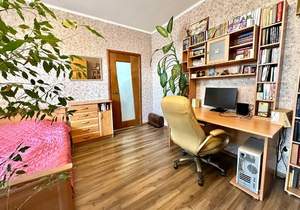 2-к квартира, вторичка, 78м2, 8/9 этаж