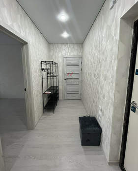 2-к квартира, вторичка, 66м2, 1/9 этаж