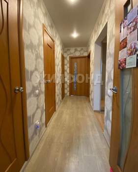 3-к квартира, вторичка, 65м2, 1/10 этаж