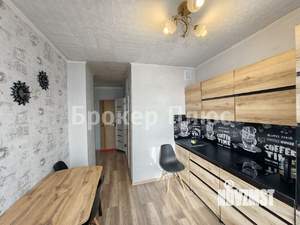 2-к квартира, вторичка, 50м2, 9/9 этаж