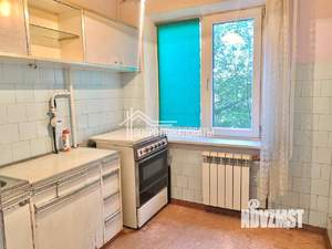 3-к квартира, вторичка, 62м2, 2/5 этаж