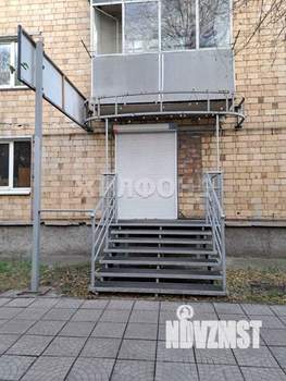 2-к квартира, вторичка, 41м2, 1/9 этаж