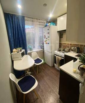 3-к квартира, вторичка, 48м2, 4/5 этаж