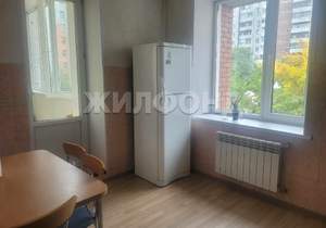 3-к квартира, вторичка, 120м2, 2/9 этаж