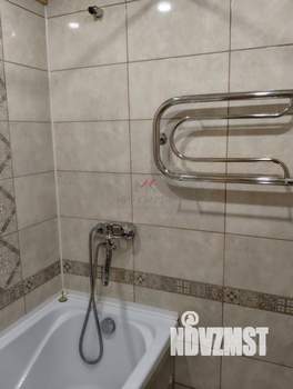 2-к квартира, вторичка, 42м2, 1/5 этаж