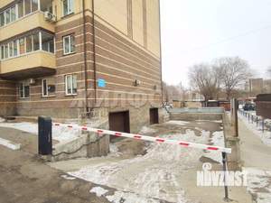 3-к квартира, вторичка, 80м2, 1/9 этаж