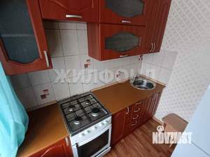 2-к квартира, вторичка, 42м2, 4/4 этаж