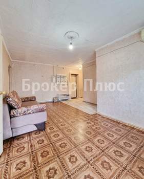 3-к квартира, вторичка, 42м2, 3/5 этаж