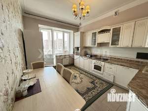 4-к квартира, вторичка, 118м2, 8/9 этаж