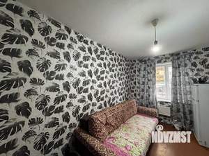 3-к квартира, вторичка, 58м2, 2/5 этаж