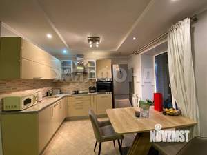 2-к квартира, вторичка, 72м2, 5/5 этаж