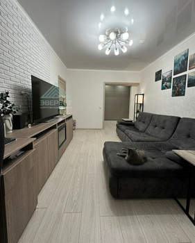 2-к квартира, вторичка, 63м2, 5/5 этаж