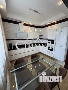 3-к квартира, вторичка, 74м2, 4/5 этаж