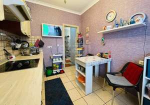 2-к квартира, вторичка, 57м2, 1/5 этаж