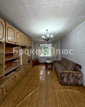 3-к квартира, вторичка, 63м2, 3/5 этаж