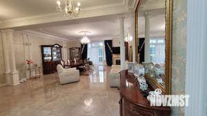 3-к квартира, вторичка, 128м2, 3/7 этаж