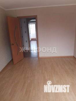 3-к квартира, вторичка, 58м2, 3/5 этаж