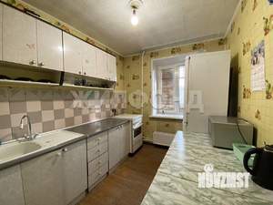 2-к квартира, вторичка, 45м2, 1/5 этаж