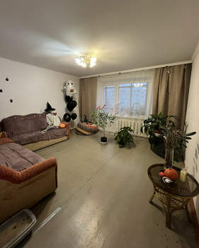 4-к квартира, вторичка, 85м2, 3/5 этаж