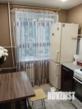 2-к квартира, вторичка, 42м2, 1/5 этаж