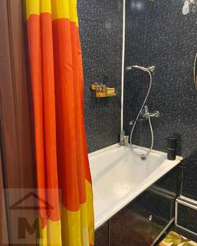 2-к квартира, вторичка, 45м2, 1/5 этаж