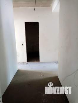 2-к квартира, вторичка, 40м2, 1/4 этаж